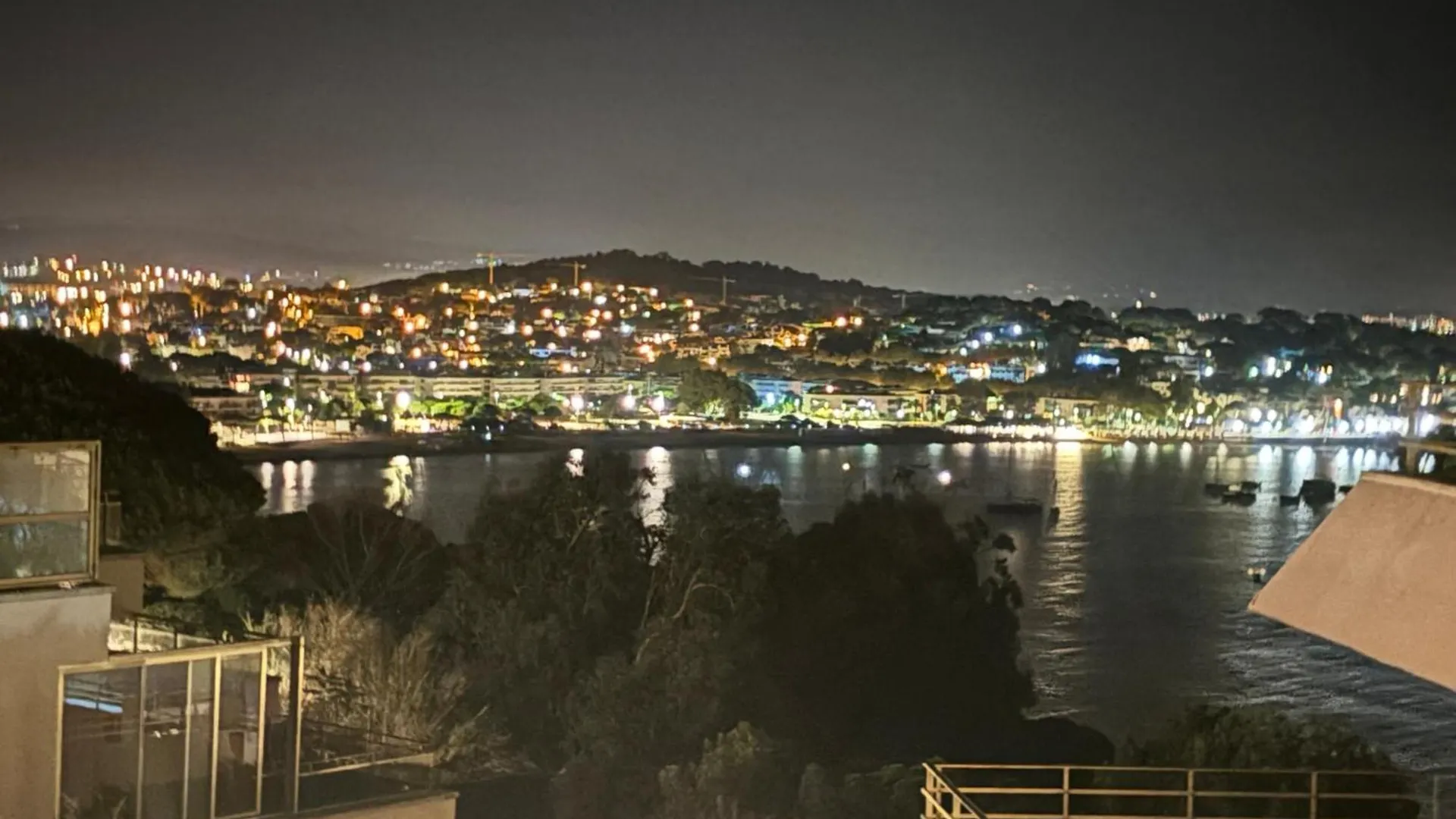 Precioso Apartamento En S'Agaro Con Fantasticas Vistas Al Mar Sant Feliu de Guíxols Hiszpania